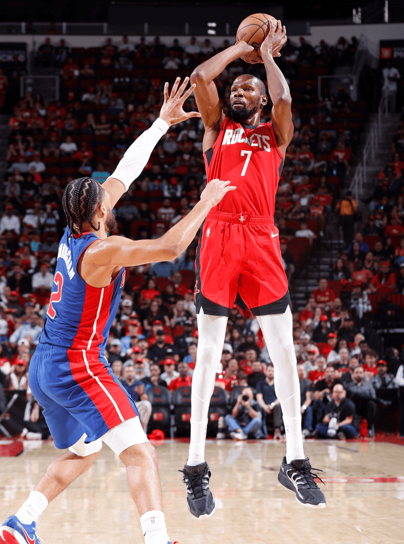 顶对强踢脚 顶对强踢脚